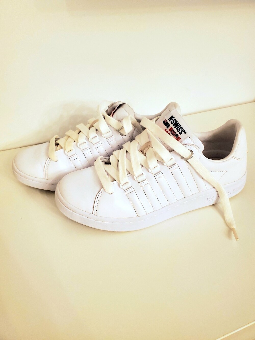 Women's K-Swiss White Sneakers Low Profile Worn Once